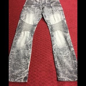 Men ashy  wash light